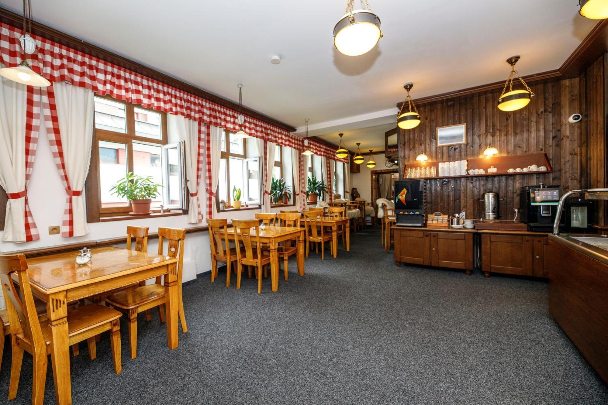 Hotel Jelinek Špindlerŭv Mlýn Buitenkant foto