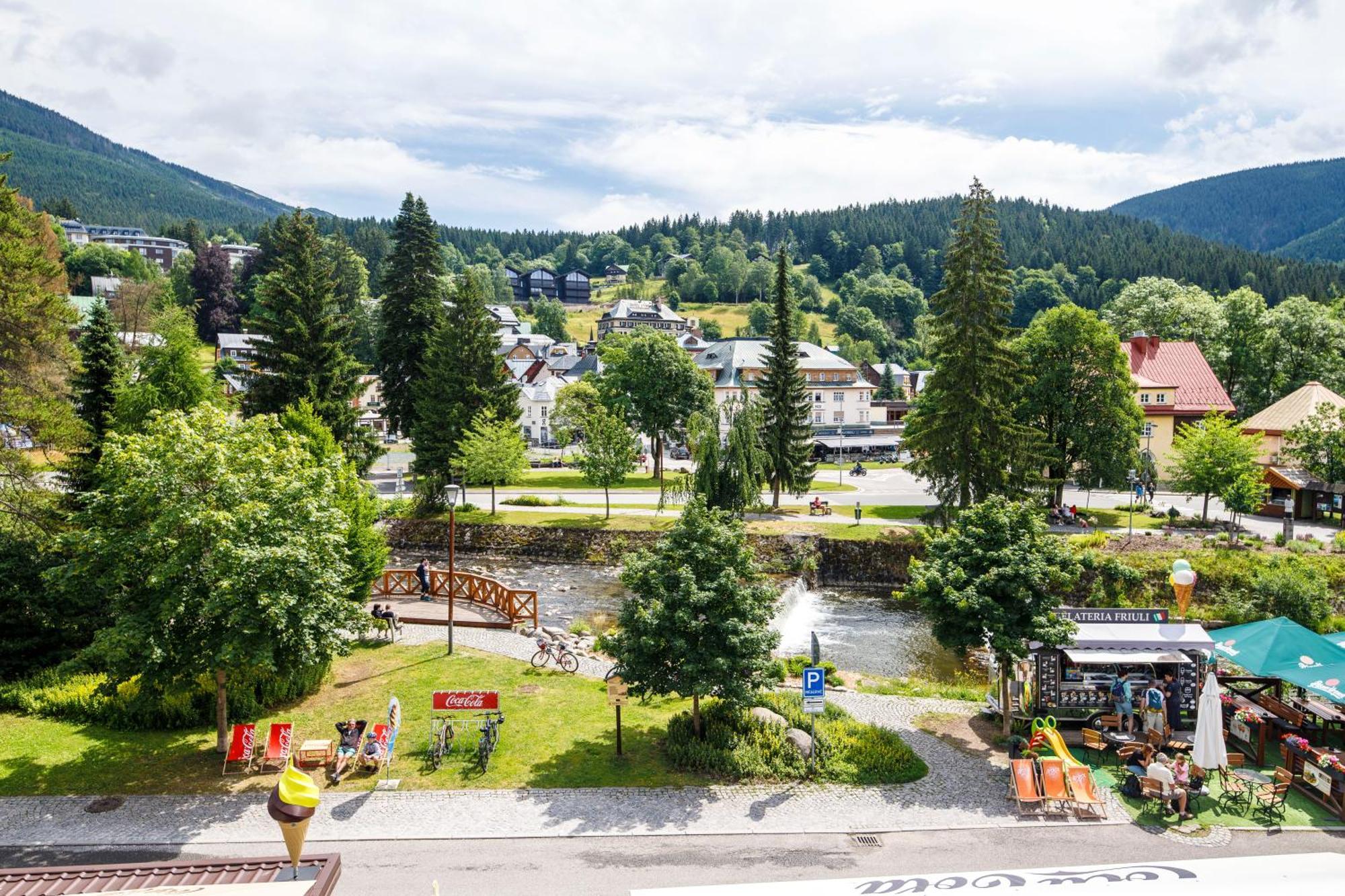 Hotel Jelinek Špindlerŭv Mlýn Buitenkant foto